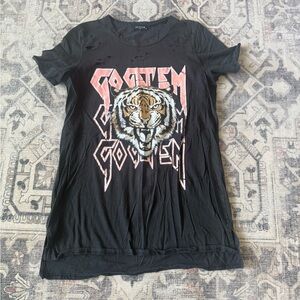 Go Get Em Tiger Distressed Tee